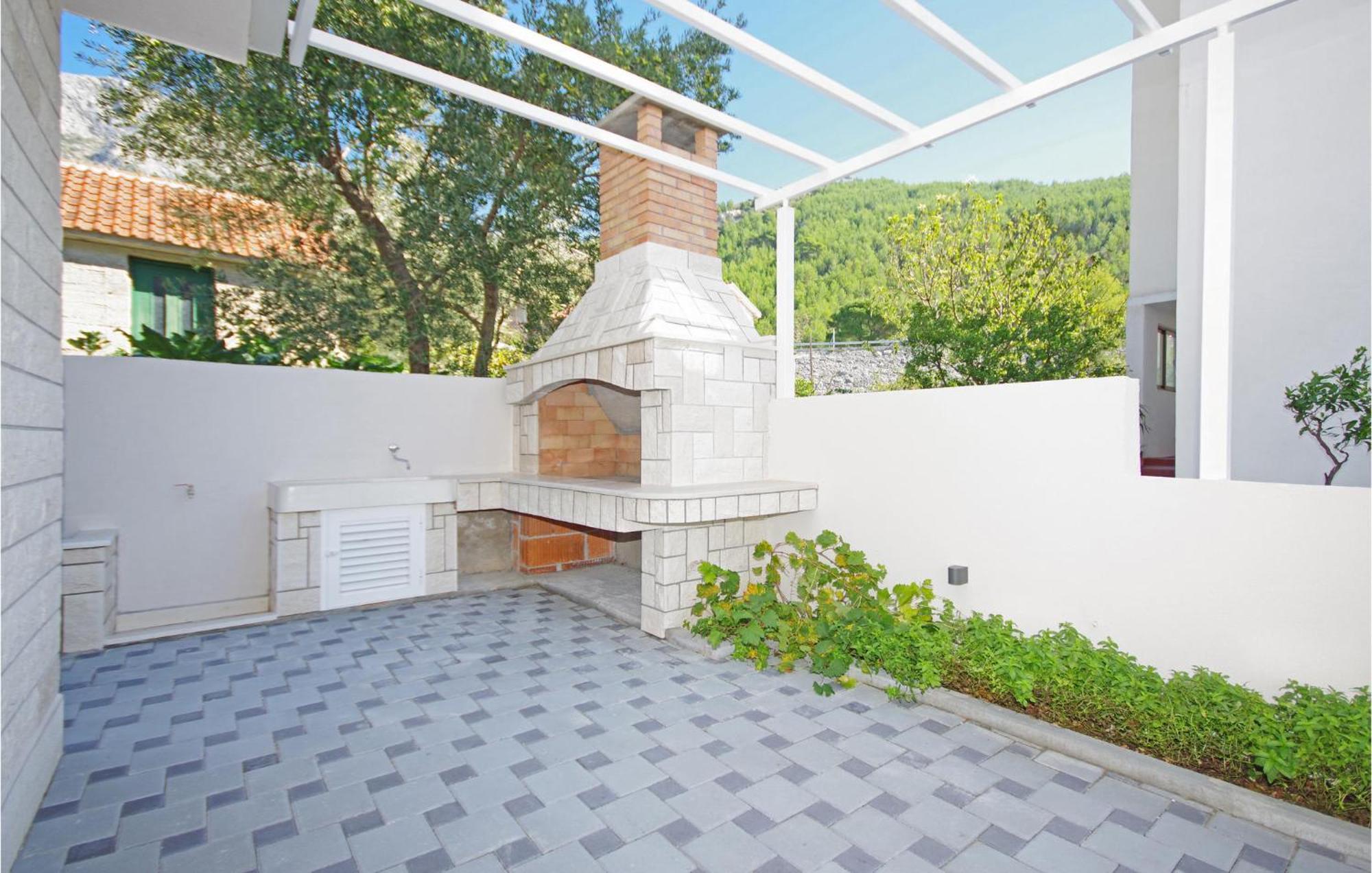 Awesome Home In Drvenik With Wifi المظهر الخارجي الصورة