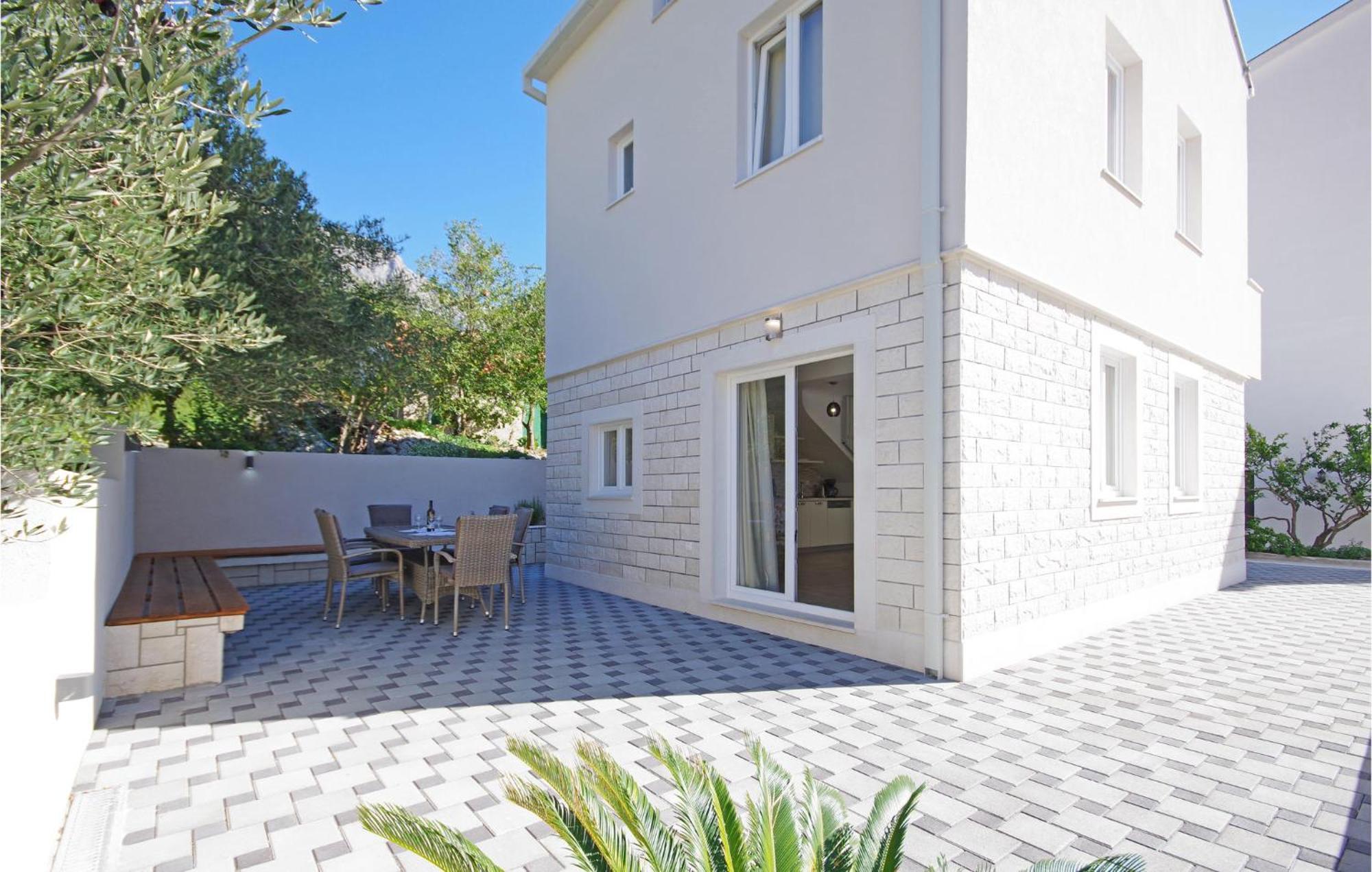 Awesome Home In Drvenik With Wifi المظهر الخارجي الصورة